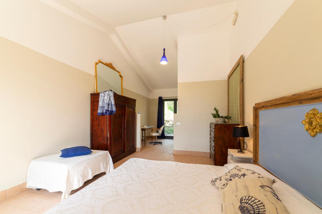 Agriturismo Ss Annunziata Сан-Винченцо Экстерьер фото