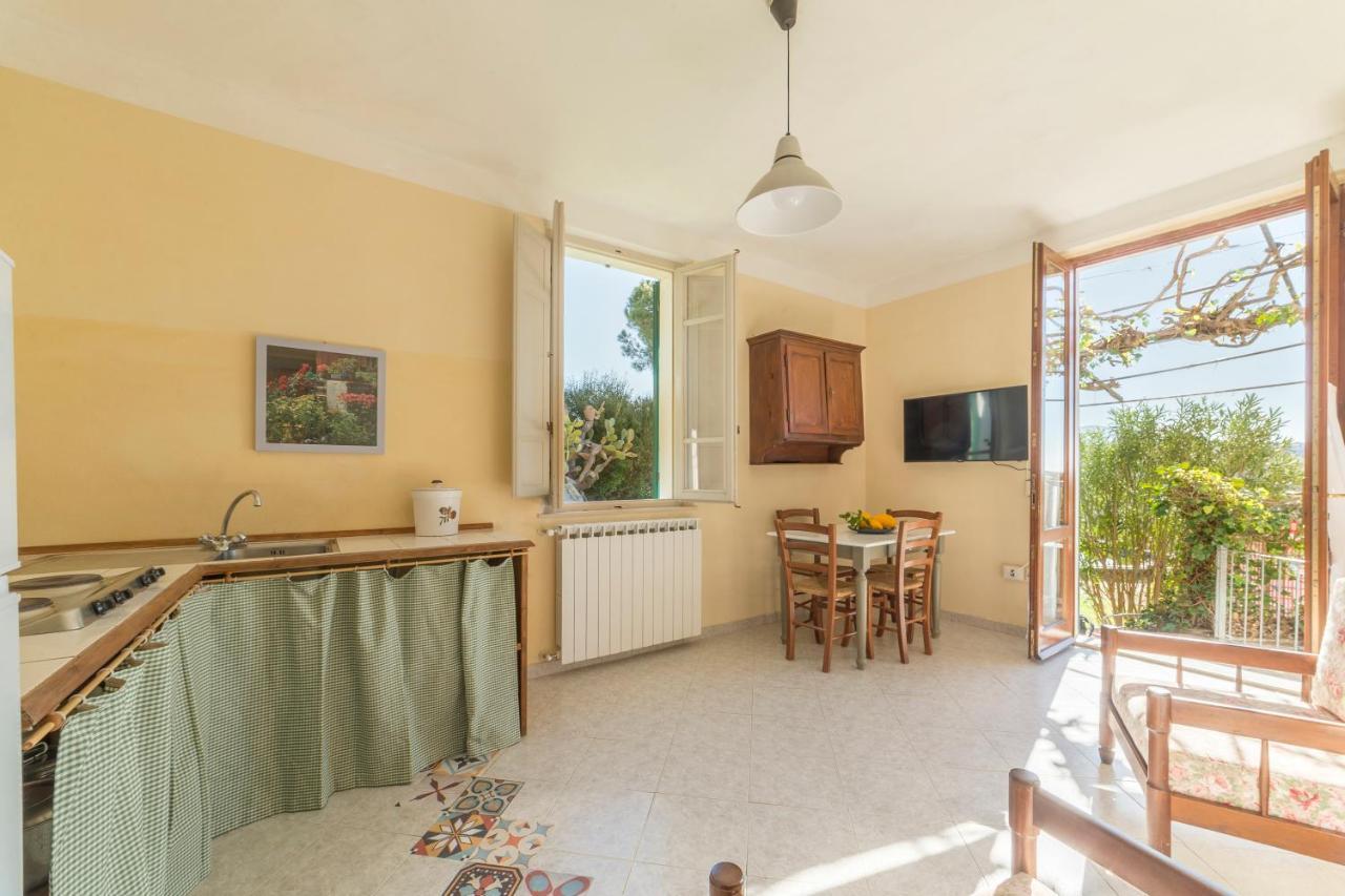 Agriturismo Ss Annunziata Сан-Винченцо Экстерьер фото
