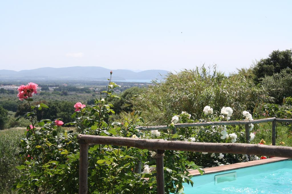 Agriturismo Ss Annunziata Сан-Винченцо Экстерьер фото