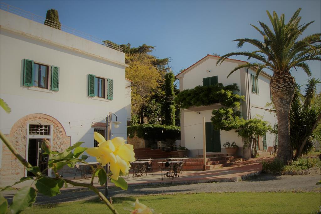 Agriturismo Ss Annunziata Сан-Винченцо Экстерьер фото